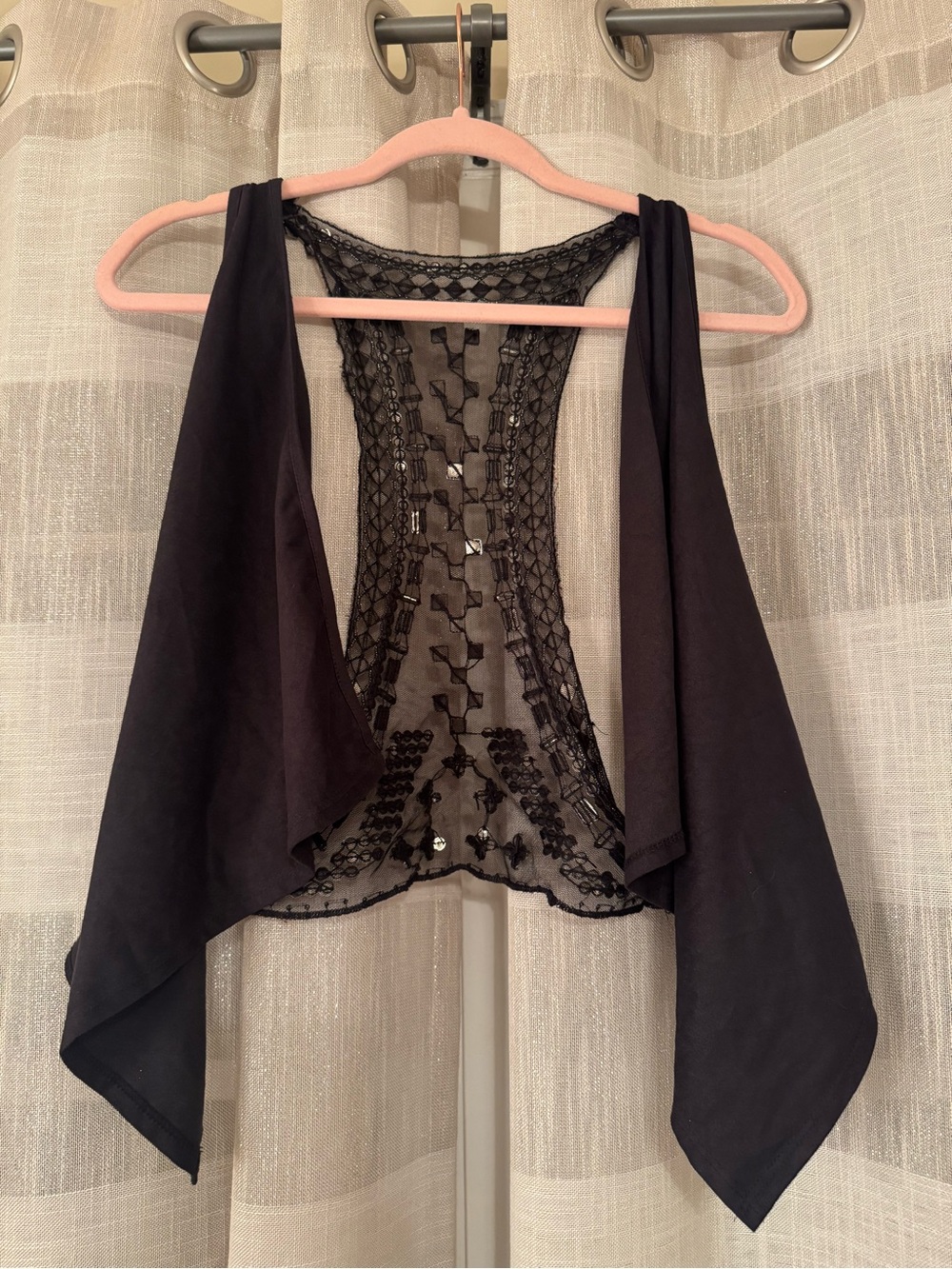Daytrip Black Lace-Back Draped Sleeveless Bolero